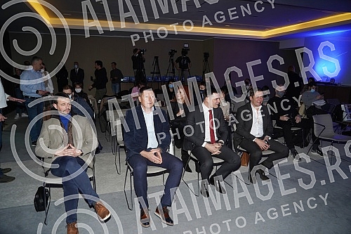 The company SP Atletika 2022 signed a sponsorship agreement with the company Dunav osiguranje, and at the same event at the Crowne Plaza Hotel, the medals of the World Athletics Championship were promoted in the Belgrade22 hall.Preduzece SP Atletik