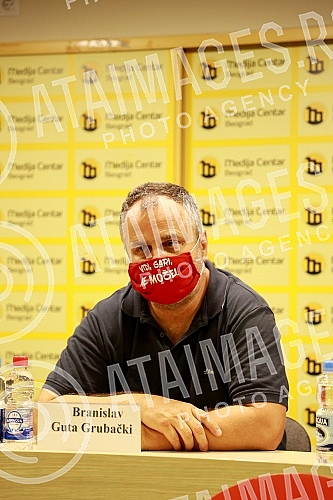 Protest group press conference Look, Gari, no way! which first met a year ago.Konferencija za novinare Protestne grupe Vidi, Gari ne moze! koja se prvi put okupila pre godinu dana