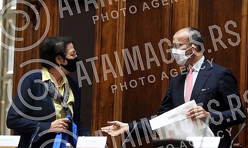 A Special report on discrimination against senior citizens of Serbia was presented in the National assembly of Serbia.U Narodnoj skupstini Srbije predstavljen je Posebni izvestaja o diskriminaciji starijih gradjana i gradjanki Srbije. 