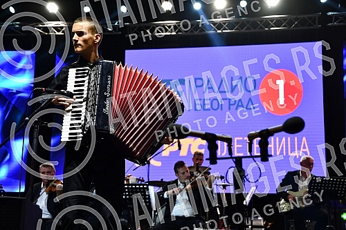 Competition part of the first festival of the Golden Harmonica of KraljevoTakmicarski deo prvog festivala Zlatne harmonike Kraljeva.
