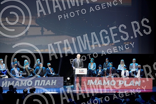 The Assembly of the Party of Freedom and Justice is being held in Kombank Hall.U Kombank dvorani se odrzava Skupstina Stranke slobode i pravde.