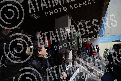 Students are not for sale - protest of students on the plateau near the Faculty of Philosophy.Studenti nisu na prodaju - protest studenata i studentkinja na platou kod Filozofskog fakulteta.