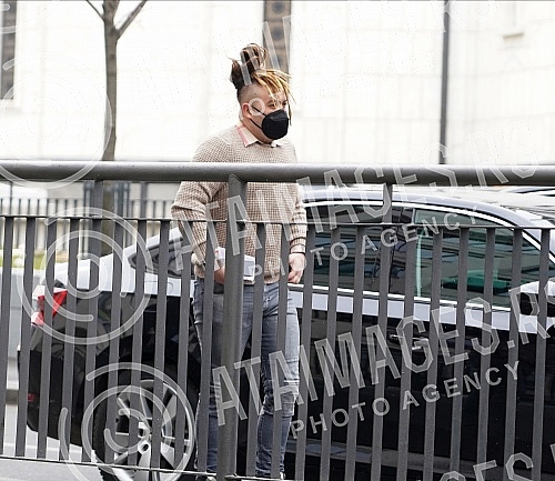 A hearing was held before the First Basic Court in Belgrade, where the plea agreement for illegal possession of drugs, concluded by rapper Stefan Djuric Rasta, with the Belgrade Higher Public Prosecutor's Office, should be considered.Pred Prvim osn