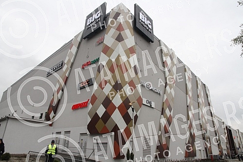 The opening of the new shopping center - BIG in Belgrade.Otvaranje novog Trznog centra - BIG u Beogradu. 