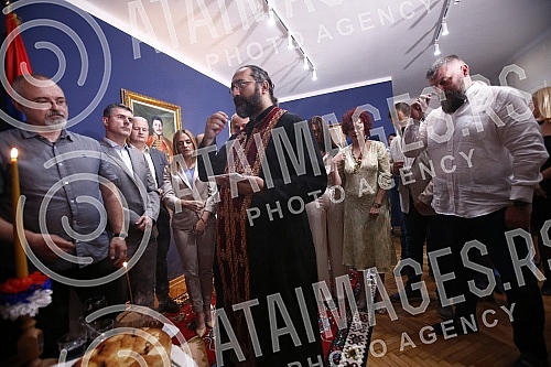 The movement for the renewal of the Kingdom of Serbia by Vojislav Mihailovic marked the party's Patron saint day - Vidovdan.Pokret obnove Kraljevine Srbije Vojislava Mihailovica obelezio je stranacku Slavu - Vidovdan