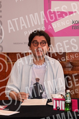 A press conference was held in the Atelje 212 theater to announce the new 2022/2023 season. and the premier that they plan to implement.U pozoristu Atelje 212 odrzana je  onferencija za medije povodom najave nove sezone 2022/2023. i premijera koje