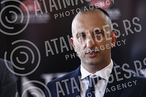 Posta Srbije and Knez Petrol have signed a business cooperation agreement that provides for the expansion of the postal network and services of Posta Srbije through the network of Knez Petrol gas stations.Posta Srbije i Knez petrol potpisali su ugo