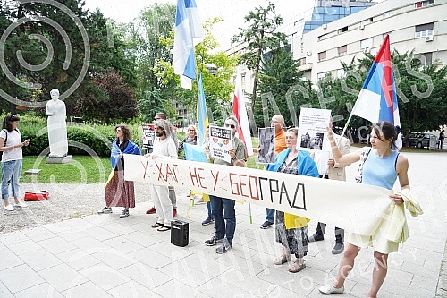 An informal group of citizens An informal group of citizens