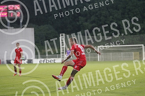 In the first match of the barrage to fill the Linglong Tire of the Serbian Super League, New Belgrade's IMT competed with the team from Novi Pazar at the FC Cukaricki stadium.Novobeogradski IMT je u prvom mecu baraza za popunu Linglong Tire Super l
