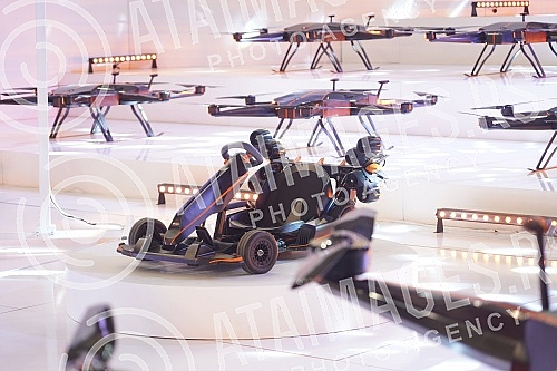 As part of the 64th International Fair of Technology and Technical Achievements at the Belgrade Fair, in Hall 3 at the PR-DC stand (Pink Research & Development Center), DJ Zex played music at the After Work Matinee.U okviru 64. Medjunarodnog sajma 