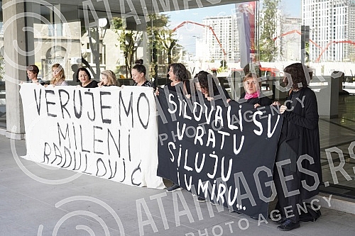 The trial of the owner of the acting school, Miroslav Aleksic, who was accused of multiple rapes and sexual harassment of students at his school, has been postponed to the High Court in Belgrade.Rociste u sudjenu vlasniku skole glume Miroslavu Alek