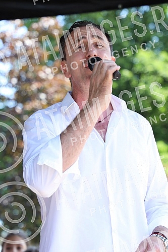 A concert on the occasion of the 70th birthday of the Children's Cultural Center of Belgrade was held in Tasmajdan Park.Koncert povodom 70. rodjendana Decjeg kulturnog centra Beogarda odrzan je u Tasmajdanskom parku.