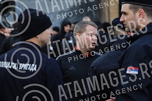 Fans of the Fejenodra football club, which will play the first game of the eighth finals of the League of Conferences against FC Partizan at 6:45 pm at the stadium in Humska, went to the stadium from the Republic Square with police escort.Navijaci 