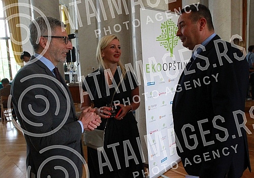 Press conference on the occasion of the first Serbian edition of the competition for sustainable cities of the Eco-Municipality, initiated by the French Embassy in Serbia.Konferencija za medije povodom pprvog srpskog izdanje konkursa za odrzive gra