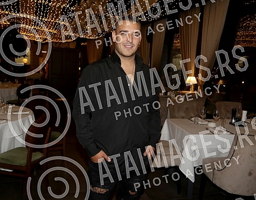 Singer Darko Lazic s recording new music spot.Snimanje novog spota pevac Darko Lazic.