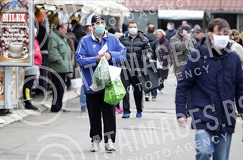 Markets in Belgrade are open three days a week, starting Thursday.Pijace u Beogradu rade tri dana nedeljno, od cetvrtka.
