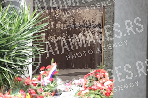 In the House of Flowers, admirers of the character and work of Josip Broz Tito marked the 41st anniversary of the death of the lifelong president of the Socialist Federal Republic of Yugoslavia and the League of Communists of Yugoslavia. U Kuci cve