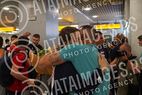 The women's volleyball national team of Serbia, which won a bronze medal at the Games in Tokyo, arrived in Belgrade, and on that occasion a press conference was held at the Nikola Tesla Airport.Zenska odbojkaska reprezentacija Srbije, koja je na Ig