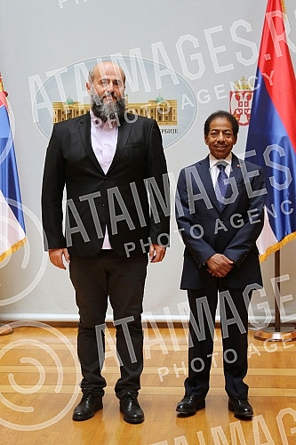 The meeting of the Vice President of the Assembly of Serbia Muamer Zukorlic and the Ambassador of Qatar to Serbia Mubarak bin Fahad Al Thani was held in the House of the National Assembly.Sastanak potpredsednika Skupstine Srbije Muamera Zukorlica i