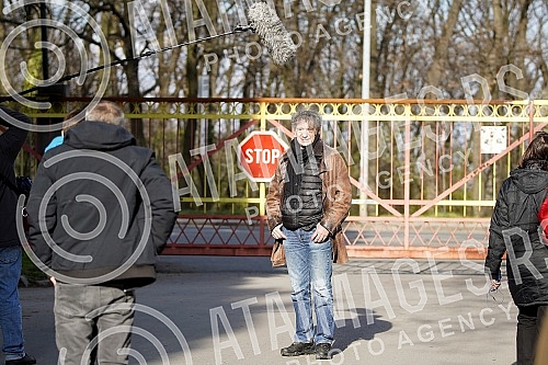 Recording of a TV show about Predrag Miki Manojlovic on Kosutnjak.
Snimanje TV emisije o Predragu Mikiju Manojlovicu na Kosutnjaku Recording of a TV show about Predrag Miki Manojlovic on Kosutnjak.
Snimanje TV emisije o Predragu Mikiju Manojlovicu na Kosutnjaku