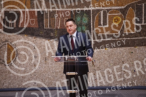 A ceremony was held at the Palace of Serbia on the occasion of awarding scholarships for doctoral students and their inclusion in scientific research.U Palati Srbija odrzana je svecanost povodom dodele ugovora o stipendiranju studenata doktorskih a