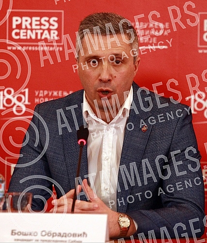 Agreement on cooperation between the Serbian movement Dveri signed, prim. prof. dr Aleka Racica, prof. dr Branimira Nestorovica and prof. Dr. Valentine Arsic Arsenijevic, and on that occasion a press conference was held.Potpisan Sporazum o saradnji