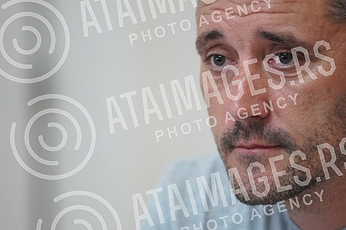 Promotion of the new head of the Cukaricki football club Dusan Kerkez and the first roll call of the team before the start of preparations for the upcoming 2022/23 season.
Promocija novog sefa struke fudbalskog kluba Cukaricki Dusana Kerkeza i prva Promotion of the new head of the Cukaricki football club Dusan Kerkez and the first roll call of the team before the start of preparations for the upcoming 2022/23 season.
Promocija novog sefa struke fudbalskog kluba Cukaricki Dusana Kerkeza i prva