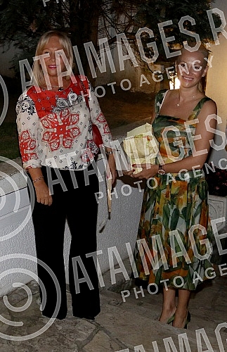 book promotion, book, knjiga, new book, nova knjiga, knjiga, vesna dedic, ne gledaj me preko ledja, 