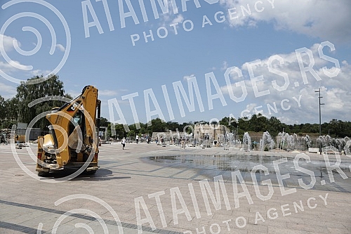The reconstruction of King Milan Square in the center of Nis has been going on for three years, and was crowned with a humorous Guinness World Record for breaking the record in the category of the longest reconstruction of a square in the world. 