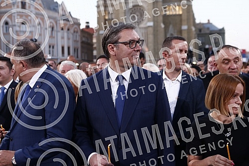 The state manifestation dedicated to the memory of all martyred and exiled Serbs on the occasion of the 27th anniversary of the military action Storm, this year was held in Novi Sad on Freedom Square.Drzavna manifestacija posvecena secanju na sve st