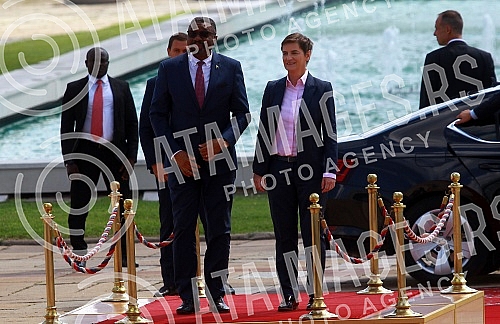 The Prime Minister of the Republic of Serbia, Ana Brnabic, met with the Prime Minister of the Democratic Republic of São Tomé and Príncipe, Jorge Bom Jesus, in the Palace of Serbia.Predsednica Vlade Republike Srbije Ana Brnabic sastala  se sa preds