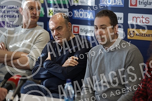 A press conference was held at the Basketball House on the occasion of the fourteenth Dragisa Saric Veterans Memorial Tournament, in which 55 teams from Europe are participating.U Kuci kosarke odrzana je konferencija za medije povodom cetrnaestog M