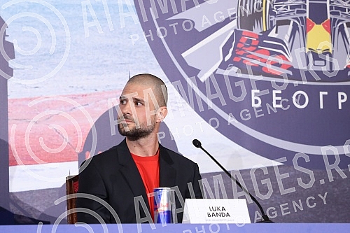 A press conference was held in the Belgrade City Assembly, announcing the F1 Show Run project in Belgrade, an automotive spectacle in which the streets of the Serbian capital will be the basis for a Formula 1 performance.U Skupstini grada Beograda 