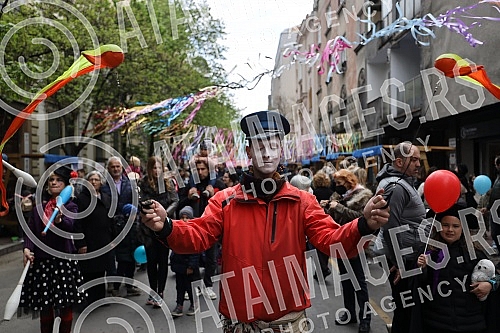 The traditional manifestation Jevremova Street of meetings after two years of pause is held on the day of the municipal celebration, Cveti under the slogan Let's meet.Tradicionalna manifestacija Jevremova ulica susreta nakon dve godine pauziranja o