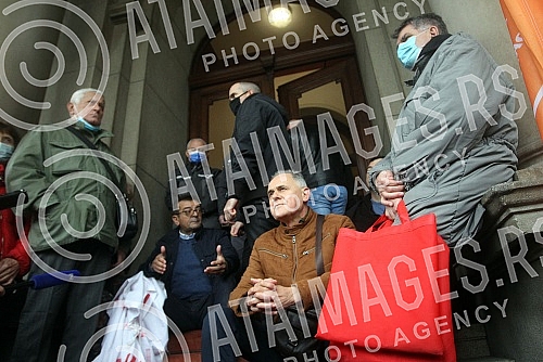 In front of the Belgrade City Assembly, the Movement for Reversal 