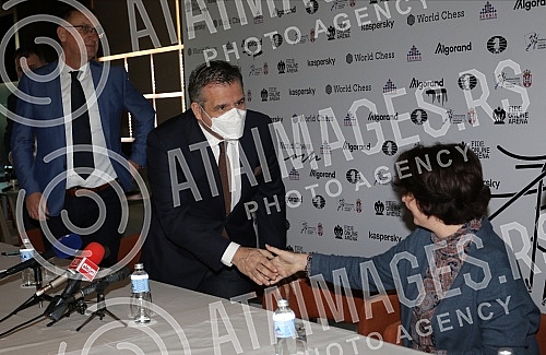 The Chess Federation of Serbia organized a gathering with the media at the Crowne Plaza Hotel on the occasion of the signing of the Agreement on the organization of the FIDE Grand Prix tournament in Belgrade, which will be held from February 28 to Ma
