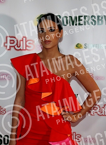 Somersby Blic Puls online party held on raft Money.Somersbi Blic Puls online zurka odrzana na splavu Money.