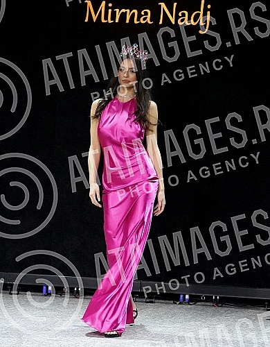 Mirna Nadj's first independent fashion show 