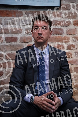 On the long day of the Danube Fest art festival, held at the Nebojsa Tower in the Lower Town of Kalemegdan, a promotion of the book 