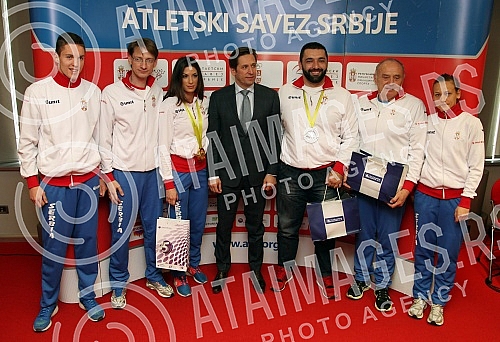 Konferencija za medije u Comtrade na Novom Beogradu povodom osvajanja zlatne medalje Ivane Spavovic i srebrne Asmira Kolasinca na Evropskom prvenstvu u dvorani u Pragu