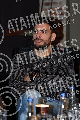 On the occasion of the premiere of the play Death and the Girl based on the play by Ariel Dorfman in the Bitef theater, a press conference was held in the Bitef club.Povodom premijere predstave Smrt i devojka prema drami Arijela Dorfmana u Bitef te