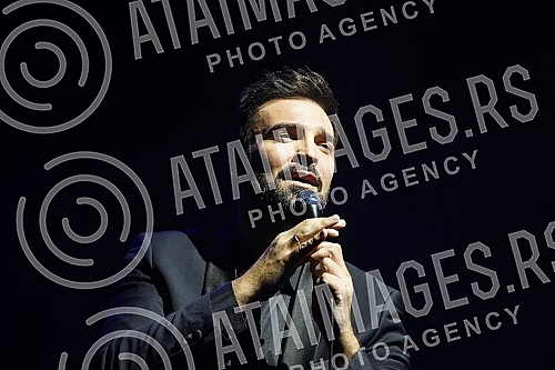 Musical play by Ivan Bosiljcic - Our evening held in Kombank hall.Muzicka predstava Ivana Bosiljcica - Nase vece odrzana u Kombank dvorani.