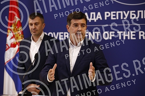 State Secretary of the Ministry of Health in the Government of the Republic of Serbia Mirsad Djerlek and acting Director of the Post of Serbia, Zoran Djordjevic, held a press conference on the occasion of the cooperation between JP Post of Serbia and