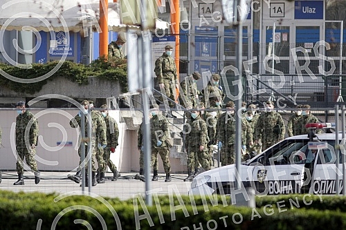 Recent preparations at the Belgrade Fair before the opening of a temporary center for the accommodation of patients with coronavirus.Poslednje pripreme na Beogradskom sajmu pred otvaranje privremenog centra za smestaj obolelih od korona virusa.