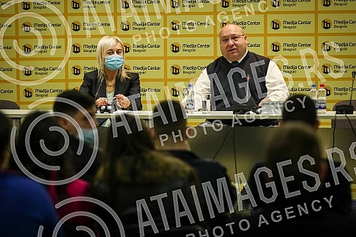 Black and White Movement press conference - for a just Serbia where Vladimir Vuletic, the movement's president, spoke.Konferencija za medije Pokreta CRNO NA BELO - za pravednu Srbiju na kojoj je govorio Vladimir Vuletic, predsednik pokreta.