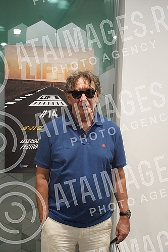 A press conference was held in Kombank Hall, where the competition and accompanying program of the 14th International Film Directing Festival in Leskovac, LIFFE 2021, the jury, as well as the guests of the festival were presented.U Kombank dvorani 