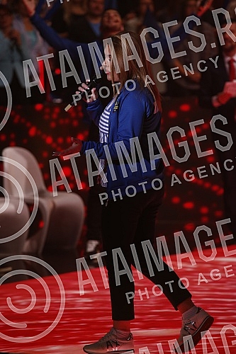 In the RTS studio in Kosutnjak, the recording of a new music sou program, the Music Derby show, has started, as a sign of support for our national team, which is going to Qatar for the football championship.U studiju RTS na Kosutnjaku pocelo je sni