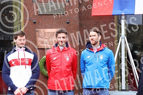 The 112th birthday of the Olympic Committee of Serbia was marked on the plateau in front of the Hotel Moskva.112. rodjendan Olimpijskog komiteta Srbije obelezen je na platou ispred hotela Moskva.