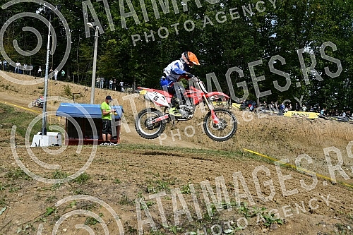 A motocross competition was held at the MX Park Tresnjari track in Kraljevo.Na stazi MX park Tresnjari u Kraljevu odrzano je takmicenje u moto krosu.