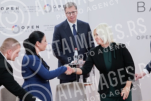The Minister of Mining and Energy of Serbia, Zorana Mihajlovic, and the Minister of Infrastructure and Energy of Albania, Belinda Balluku, signed today, at the Open Balkans Summit in Belgrade, a Memorandum of Understanding between the two ministries,